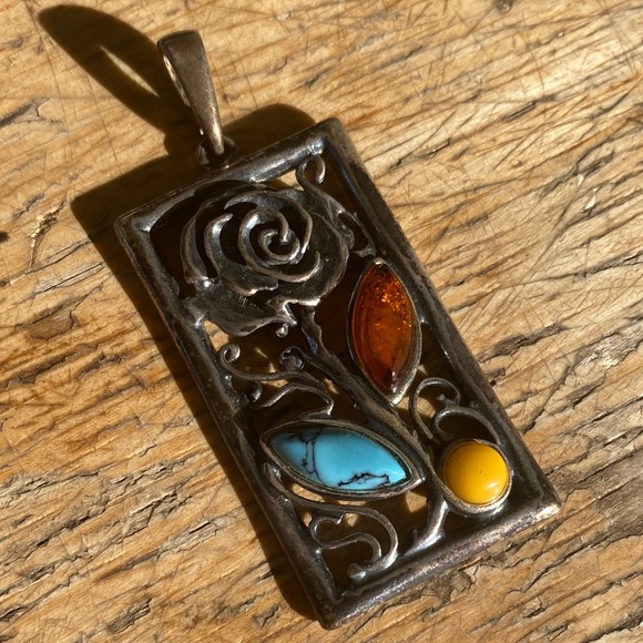 925 Sterling Silver Floral Inlay Pendant | Turquoise & Amber Tone Stone Pendant - Picture 2 of 6